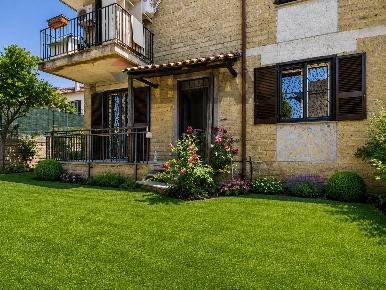 Foto Casa indipendente a Formello Centro di 85 m² con 3 locali in vendita