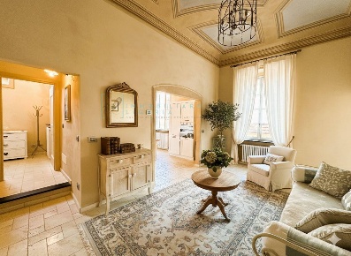 Foto Appartamento in Via Medagli d'Oro, Albenga Centro di 96 m² in vendita