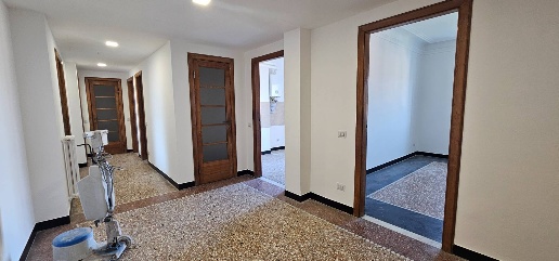 Foto Attico in C.SO  BUENOS AIRES, Lavagna Centro di 130 m² con 6 locali