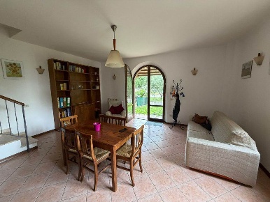 Foto Casa indipendente a Siena Fuori Porta San Marco di 80 m² con 4 locali
