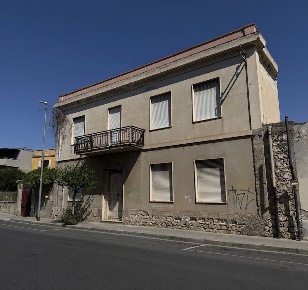 Foto Case semi ndipendenti a Selargius di 169 m² con 3 locali in vendita
