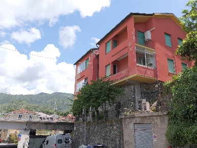 Foto Appartamento in Via Martiri della Libertà  38, Levanto Centro di 71 m²