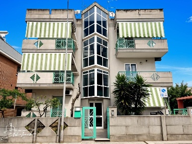 Foto Appartamento in Via Monteverdi 9, Palagiano di 100 m² con 3 locali