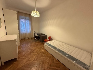 Foto Appartamento in Viale Venti Settembre  39, Trieste Borgo Teresiano