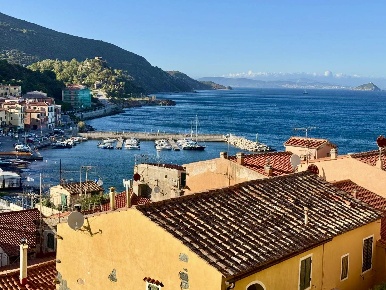Foto Appartamento a Rio Rio Marina di 50 m² con 3 locali in vendita