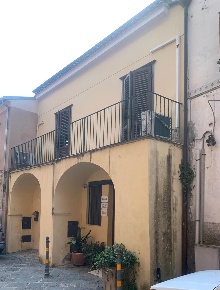 Foto Appartamento in Via Carlo Torre 32, Benevento Centro Storico di 89 m²