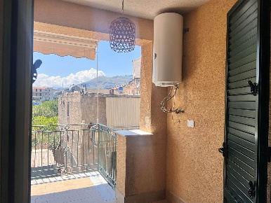 Foto Appartamento a Ficarazzi di 70 m² con 3 locali in vendita