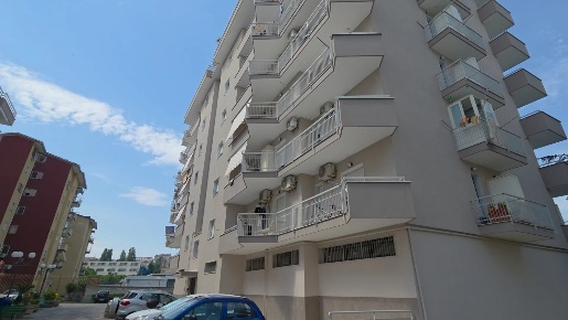 Foto Appartamento a Calvizzano con 4 locali in vendita