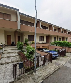 Foto Villa a schiera a Liscate di 185 m² con 5 locali in vendita