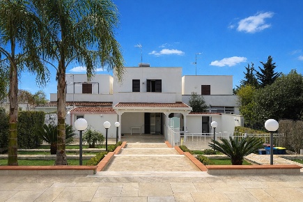 Foto Casa indipendente a Porto Cesareo Eurovillage di 90 m² con 5 locali