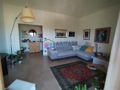 Foto Appartamento a Livorno Antignano - Banditella di 101 m² con 4 locali