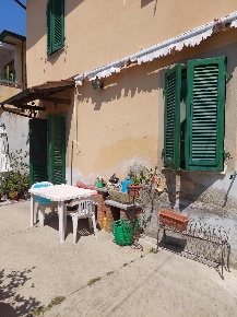 Foto Casa indipendente a Castelfranco di Sotto Orentano di 200 m²
