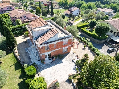 Foto Villa unifamiliare in via Santo Stefano, Anguillara Sabazia Centro