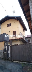 Foto Case semi ndipendenti in Via Porto della Torre, Golasecca di 120 m²
