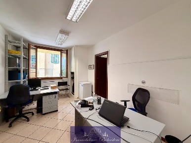 Foto Appartamento in Piazza Giacomo Puccini, Firenze di 35 m² con 1 locali