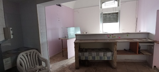 Foto Locale commerciale a Ragusa di 70 m² con 2 locali in vendita