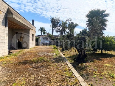 Foto Villa unifamiliare in strada provinciale 361 0, Gallipoli di 5300 m²