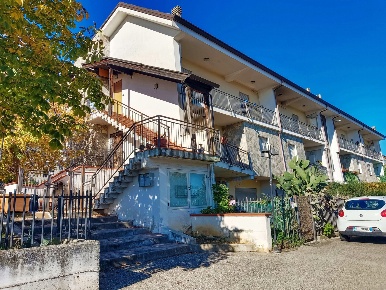 Foto Appartamento in Via Alessandro Magno 288, Rende Quattromiglia