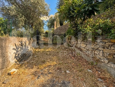 Foto Terreno agricolo in Via Borgo d'Oneglia snc, Imperia di 650 m²