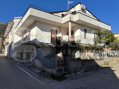 Foto Appartamento in Fontana, Giano Vetusto Pozzillo di 100 m² con 3 locali
