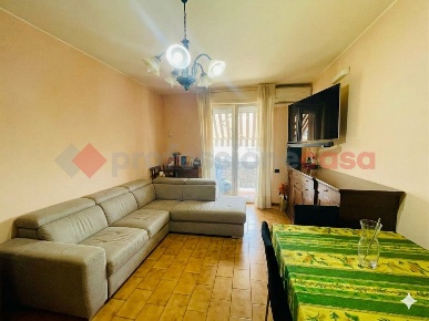 Foto Appartamento in delle vigne, Rescaldina di 92 m² con 3 locali