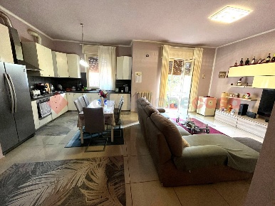 Foto Appartamento in Via cavaliere fortunato re 16, Cerro Maggiore Centro