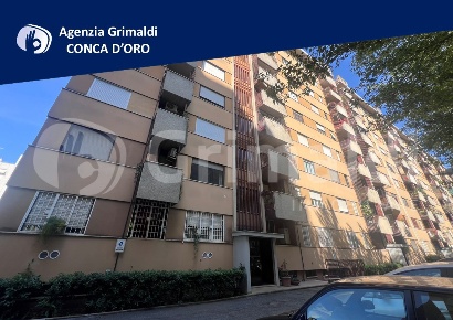 Foto Appartamento in Via Camillo Pilotto 85, Roma Serpentara di 62 m²