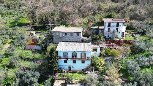 Foto Casa indipendente in Via SR 155 SNC, Acuto di 240 m² con 5 locali
