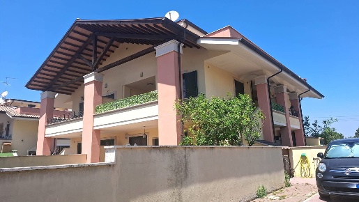 Foto Casa indipendente in delle Primule, Pomezia Campo Jemini di 70 m²