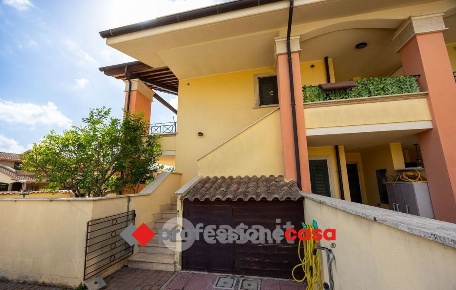 Foto Casa indipendente in delle Primule, Pomezia Campo Jemini di 70 m²