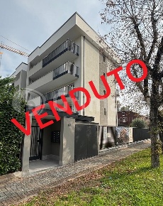 Foto Appartamento in Via Novara 0, Abbiategrasso di 68 m² con 2 locali