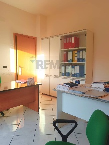 Foto Attico in J.F. Kennedy 95, Favara di 140 m² con 7 locali in vendita