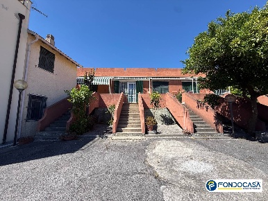 Foto Appartamento in Via Ca' De Fasce, Loano Centro di 40 m² con 2 locali