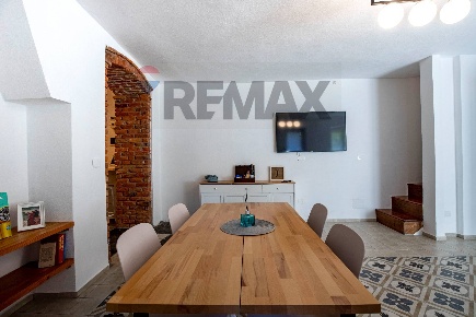 Foto Appartamento in Via Luigi Civetta 4, Colonno di 100 m² con 2 locali