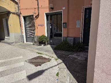 Foto Ufficio in VIA SAPELLO 79 R, Genova Pra' di 45 m² con 2 locali
