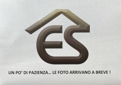 Foto Casa indipendente in via Piazzo 48, Nembro di 150 m² con 4 locali