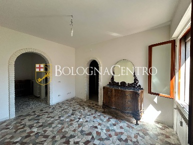 Foto Appartamento in Via Avesella, Bologna Marconi di 78 m² con 4 locali