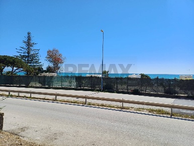 Foto Rustico in Via Nereo sn, Porto Empedocle Centro di 190 m² con 2 locali