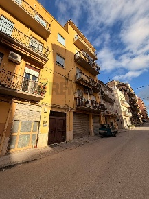 Foto Appartamento in VIA JOHN FITZERALD KENNEDY 23, Canicattì di 160 m²