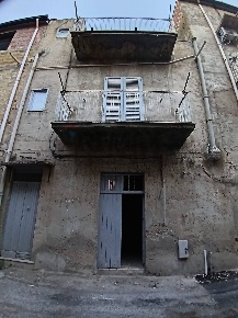 Foto Casa indipendente in Via Marconi 25, Favara di 114 m² con 4 locali