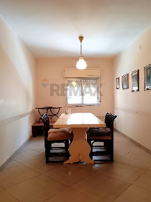 Foto Appartamento in Via Zaccagnini 16, Favara di 70 m² con 3 locali