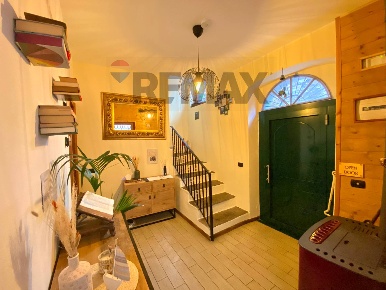 Foto Casa indipendente in Via al Castello 8, Dervio Centro di 143 m²