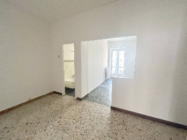 Foto Appartamento in Via Edoardo Daneo, Torino Mirafiori Nord di 61 m²