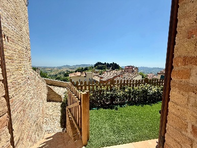 Foto Appartamento in via Cimicone 6, Cossignano di 165 m² con 5 locali