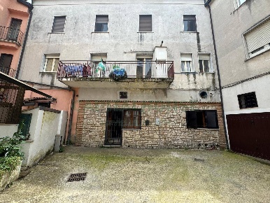 Foto Appartamento in vico ponte piazza, Monteforte Irpino Centro di 50 m²