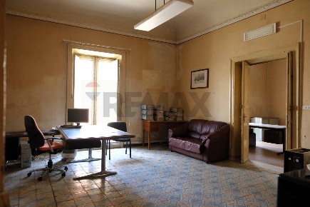 Foto Casa indipendente a Favara di 1000 m² con 20 locali in vendita