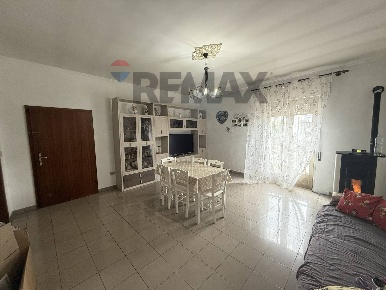 Foto Appartamento in VIA GUGLIELMO MARCONI 118, San Nicandro Garganico