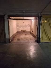 Foto Posti auto in via Lecco 29, Monza Grazie Vecchie - Boschetti Reali