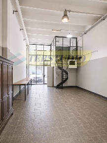 Foto Capannone industriale in viale campania snc, Cologno Monzese di 200 m²