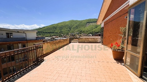 Foto Appartamento in via roma, Monteforte Irpino Centro di 90 m² in vendita